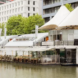 Floats By H2otel Hotel